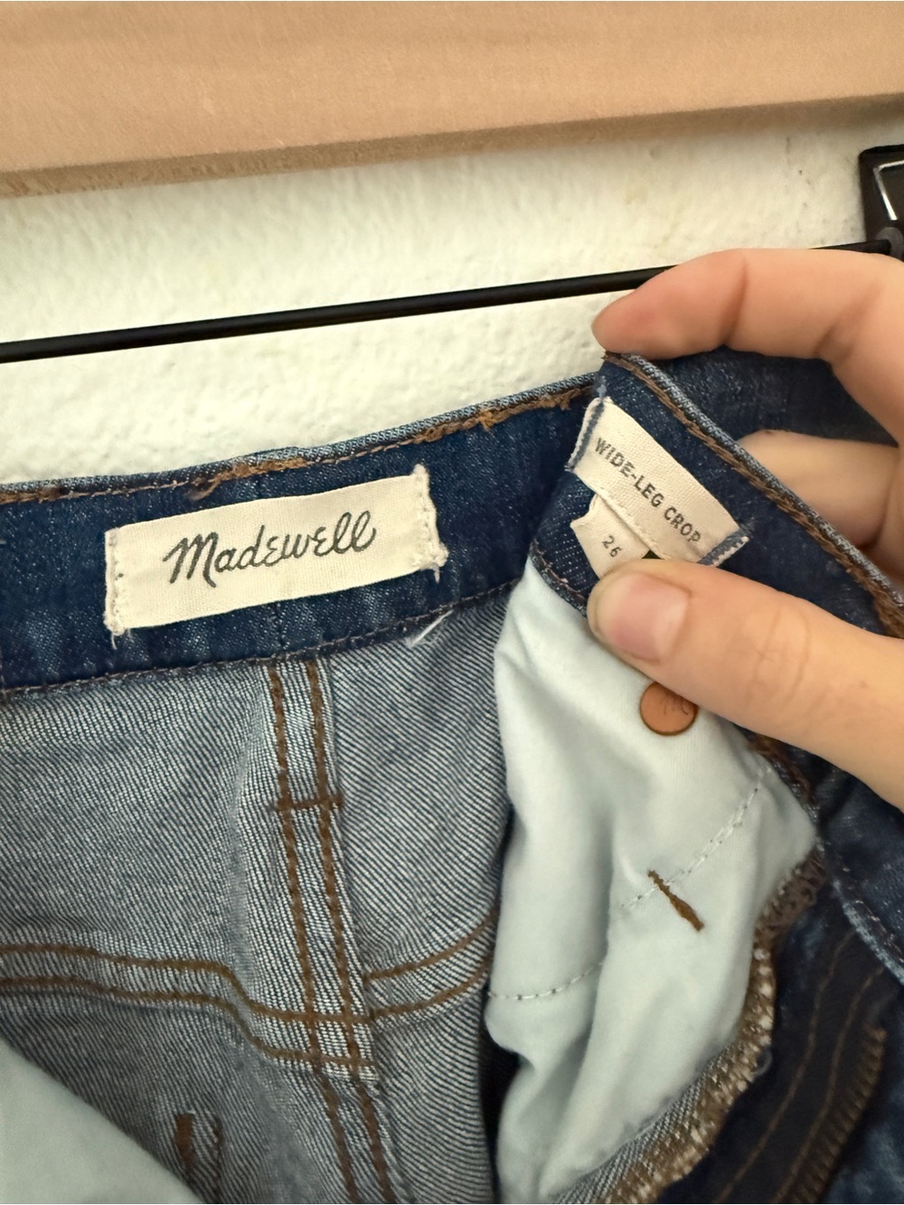 Madewell Wide Leg Crop Jeans in Bainbridge Wash - 26 - Like New - Picture 6 of 12